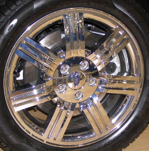 07 FORD 500 LIMITED 18x7.5 Flat Double Grooved 7 Spk CHROME SKIN