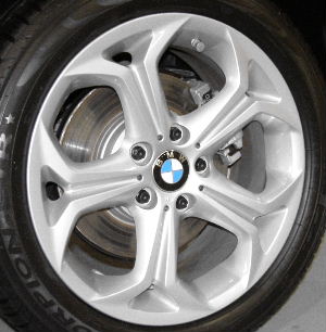 04-10 BMW X3 18x8 Angular Grooved Forked 5 Spoke SILVER - ST 280