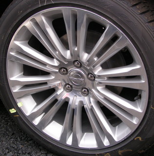 11-14 CHRYSLER 300C/LIMITED 20x8 Flared Double 10 Spoke A MC POLISH/SILVER OPT WPM