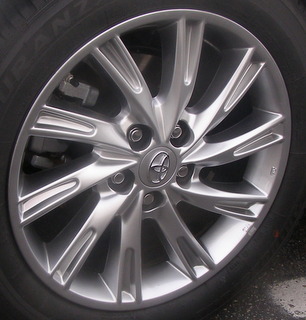 07-14 TOYOTA CAMRY LE 17x7 Slanted Grooved 10 Spoke BRILLIANT
