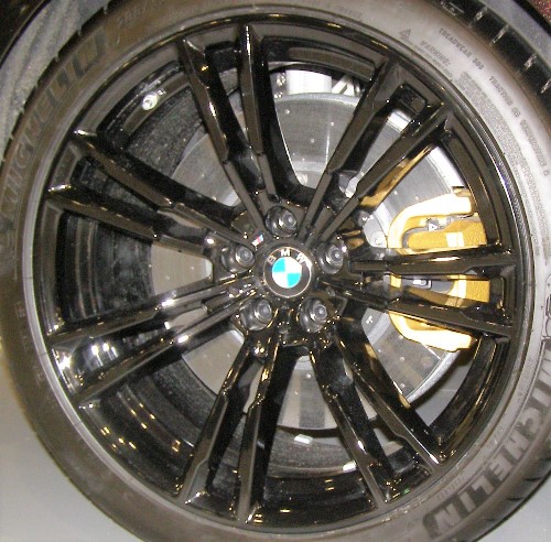 17-18 BMW M5 20
