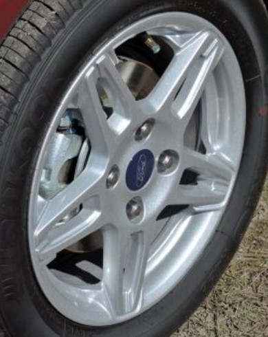 17-19 FORD FIESTA  SE 15x6 Slotted 5 Star SILVER SPARKLE