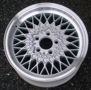 90-92 LINCOLN MARK VII 16x7 Crosslace Mesh, 25 mm Offset A ARGENT