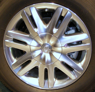 10-12 CHRYSLER TOWN & COUNTRY LIMITED/TOURING 17x6.5 Contoured Double 7 Spoke PLATINUM SKIN