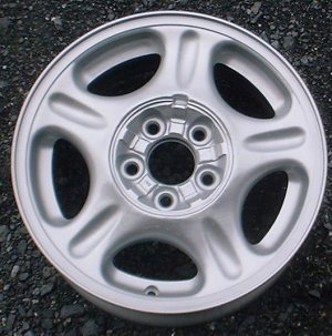 96-99 FORD TAURUS GL/LX 15x6 5 Indented Soft Spokes SILVER