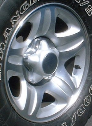 98-99 FORD EXPEDITION 16x7 5 Spoke w Indent on each B MACHINE/SILVER