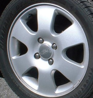 00-03 FORD FOCUS SES/ZTS/ZX3 16x6 Broad 6 Spoke with Open Lugs A SILVER