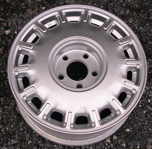 92-94 CADILLAC SEVILLE 16x7 with 14 Ribbed Spokes SILVER