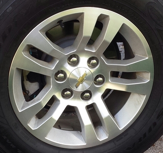 14-20 CHEVROLET SUBURBAN LS/LT 18x8.5 Angular Creased Double 5 Spoke MACH/SILVER OPT PZX