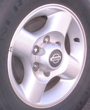 00-02 NISSAN PICKUP FRONTIER SE 16x7 Soft 4 Spoke with Open Lugs A SILVER TOPY