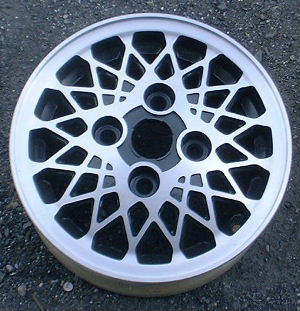 86-89 HYUNDAI EXCEL 13x5 Flat 16 Point Crosslace Mesh A MACHINED