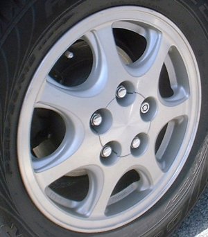 94-96 TOYOTA CAMRY COUPE 15x6 Thin Flat Tapered 7 Spoke MACHINE/SILVER