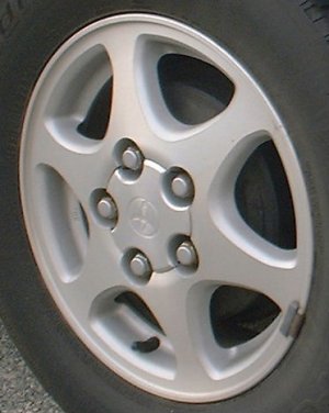 97-99 TOYOTA CAMRY LE/XLE 14x5.5 Thin Flat Tapered 6 Spoke MACHINE/SILVER