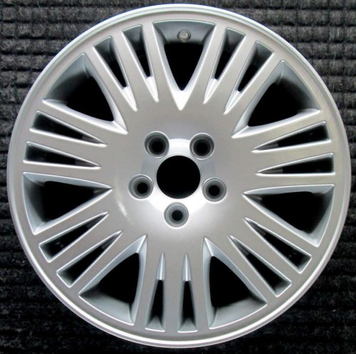 03-04 VOLVO 70 SERIES/C70 17x7.5 Dbl Slotted 7 Spoke 86985066 CRATOS - SILVER
