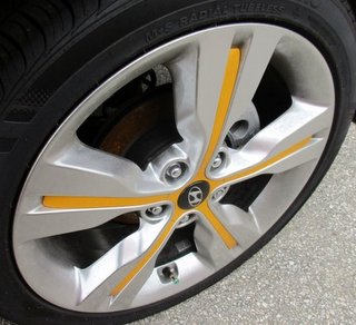 12-15 HYUNDAI VELOSTER DCT 18x7.5 Flared Grooved 5 Spoke A HYPERBLACK/YELLOW W TPMS