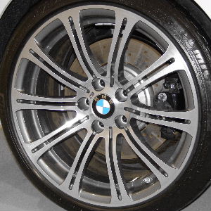 08-13 BMW M3 19x9.5 Flat Flared Thin Dbl 10 Spoke POL/GREY REAR ST 220