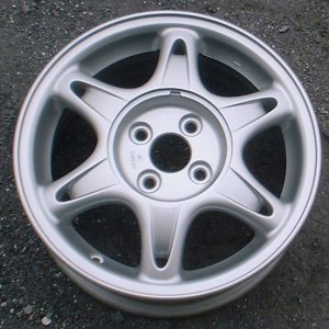 96 ACURA INTEGRA GS-R 15x6 Slotted 6 Spk w Covered Lugs SILVER
