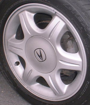 97 ACURA CL 16x6 Grooved 6 Spoke w Coverd Lugs SILVER