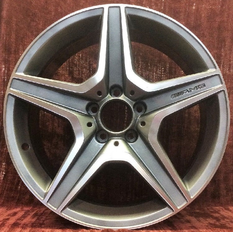 09-15 MERCEDES C63 18x8 AMG Thin Grooved 5 Spoke 204 CH - A MC/GREY FRONT